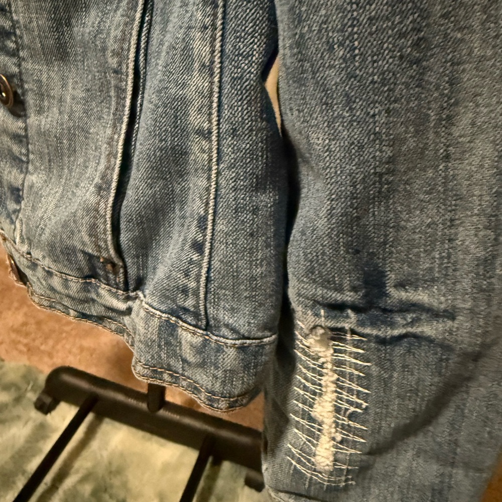 Baccini Light Blue Denim Jacket - Picture 4 of 9